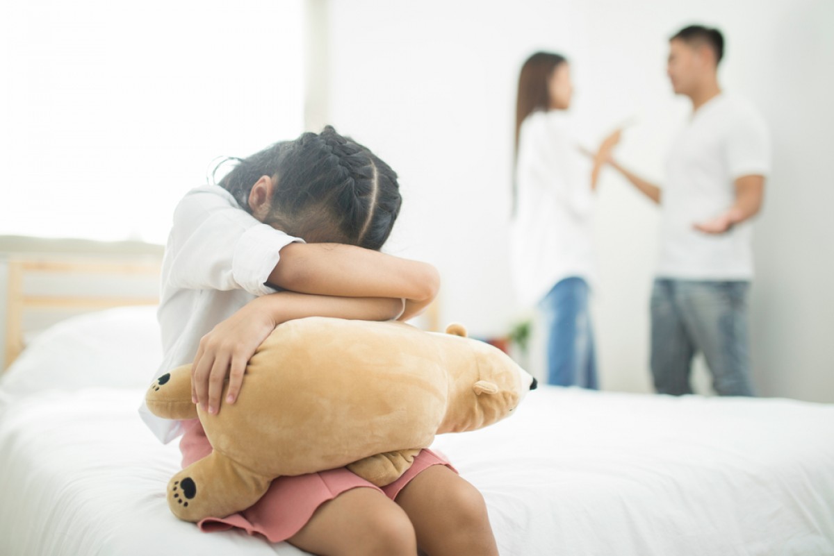 Perceraian Bisa Membuat Masa Depan Anak Suram?