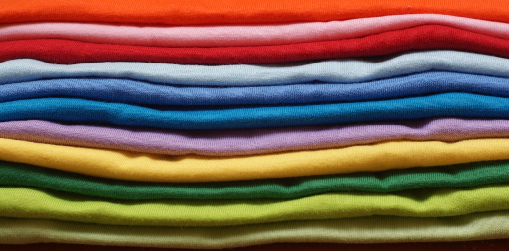 Tips Mencuci Pakaian Berbahan Katun